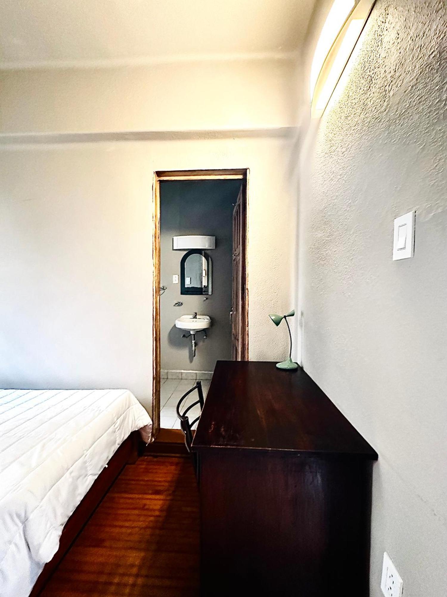 Hotel Frontera 49 Roma Norte