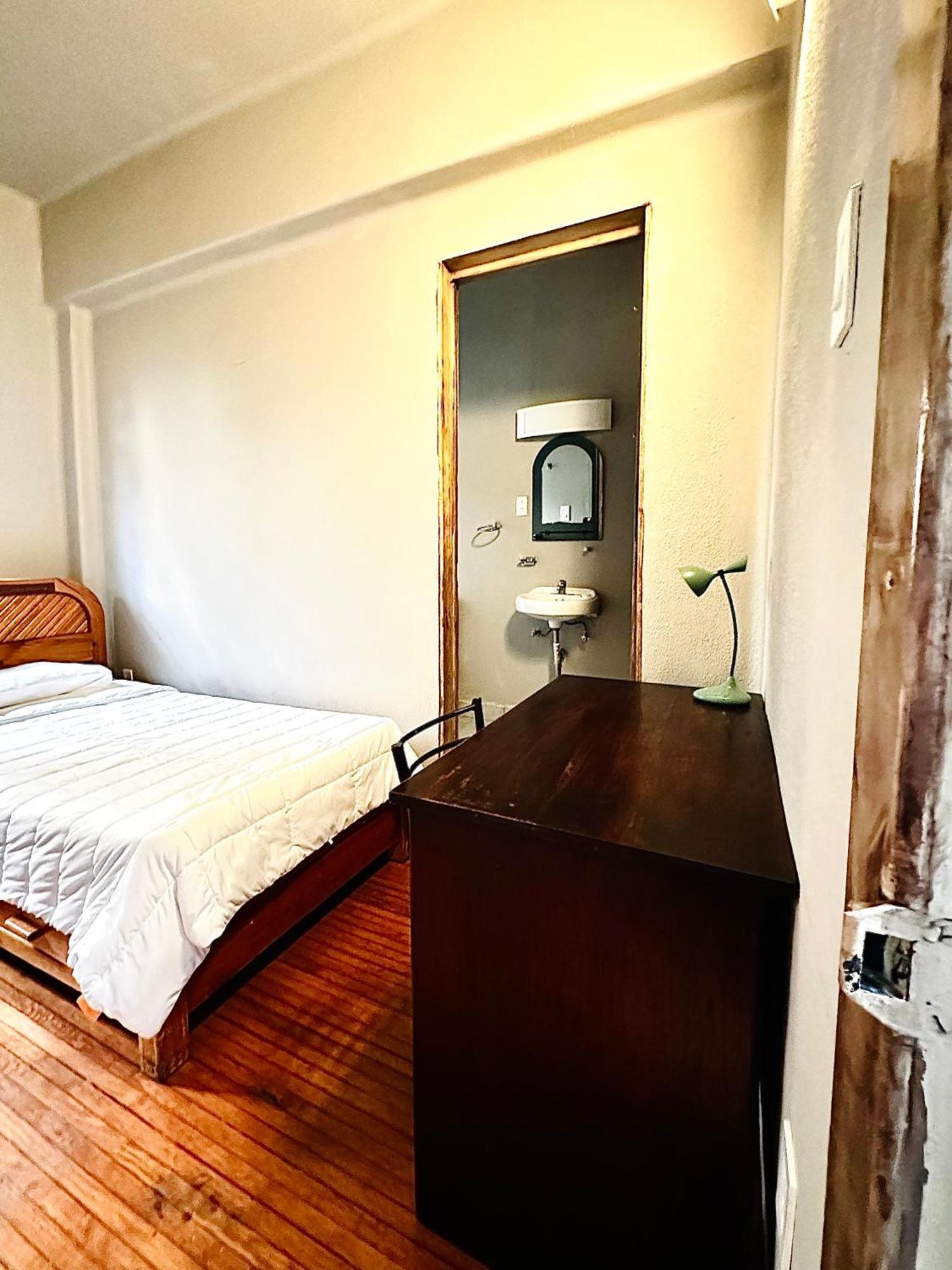 Hotel Frontera 49 Roma Norte *